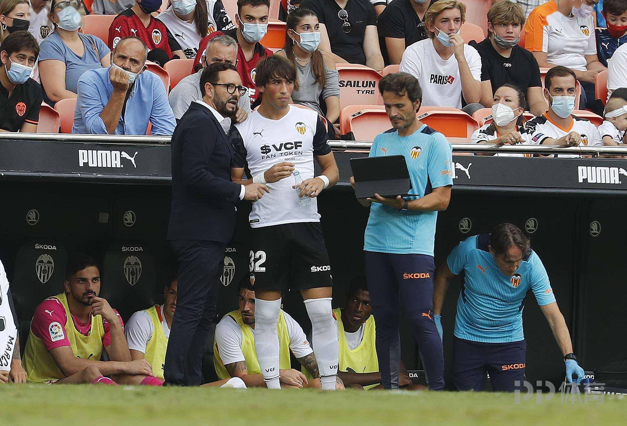 梅斯球队紧急召回青训球员参加训练