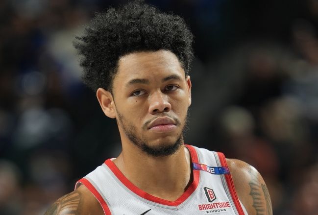 包含开拓者豪取胜利！波特兰战队球员积极的词条