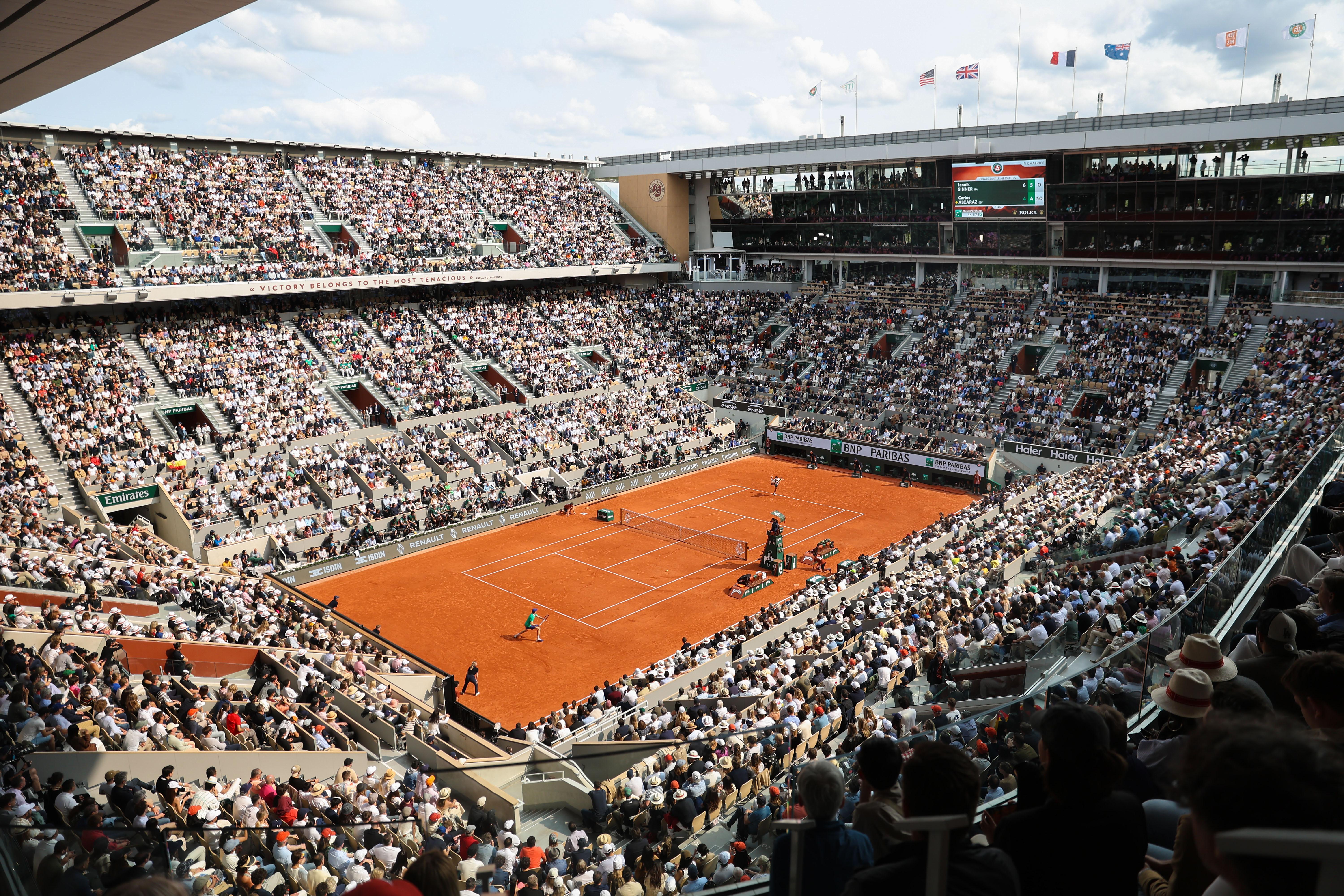 关于法国网球队绝杀美国网球队,阿尔卡拉斯绝境逆转的信息 关于法国网球队绝杀美国网球队,阿尔卡拉斯绝境逆转的信息