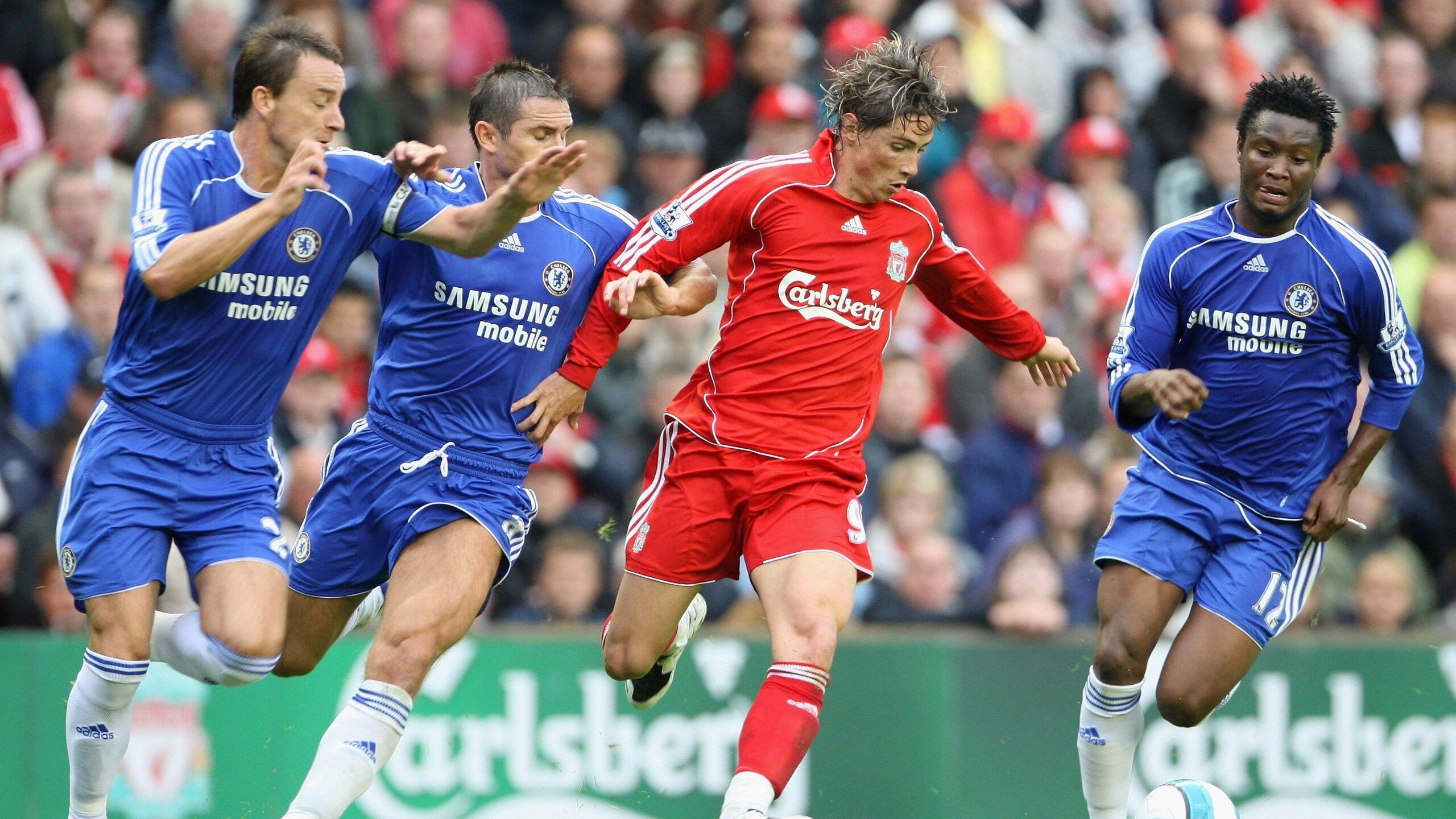 戈贝尔统治内线，公牛险胜辽宁，一场跨越篮球世界的对话